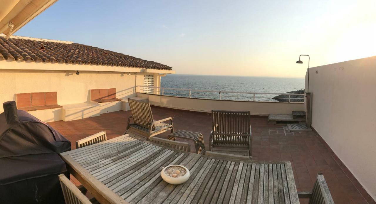 Apartamento Rits Beachfront サロウ エクステリア 写真
