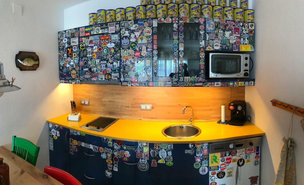 Apartamento Rits Beachfront サロウ エクステリア 写真